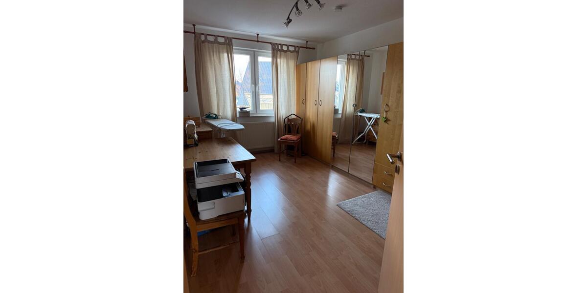 Reihenhaus Schloß Holte-Stukenbrock Stukenbrock - 5 Zimmer, 148 m&sup2;, 1.495&euro; | Angebot:25057876