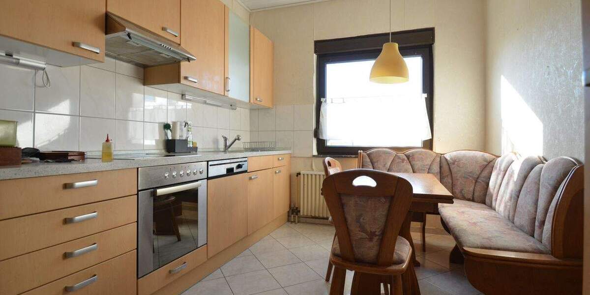 Mehrfamilienhaus, Wohnhaus Rutesheim - 7 Zimmer, 178 m&sup2;, 590.000&euro; | Angebot:25427685