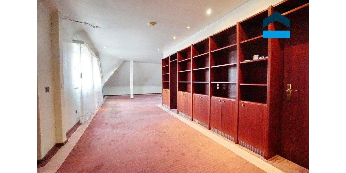 Issum-Sevelen: Familienanwesen - Wohnen u. Arbeiten unter einem Dach 9 zimmer