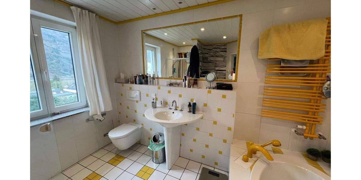 Einfamilienhaus Traben-Trarbach Traben - 1 Zimmer, 304 m&sup2;, 680.000&euro; | Angebot:25752861