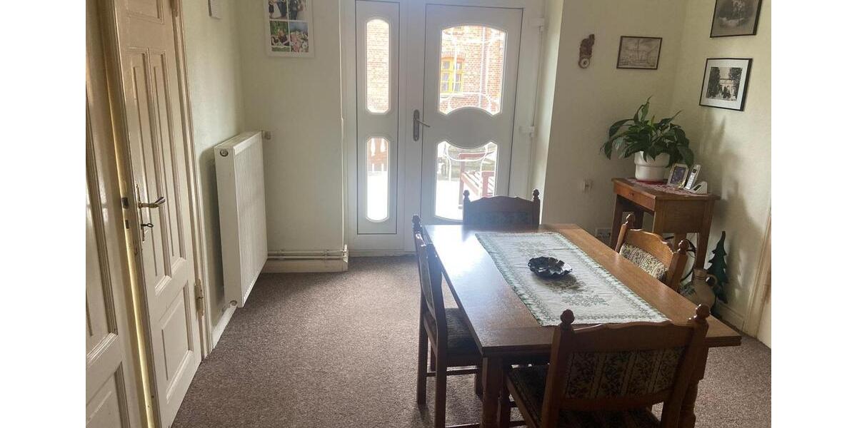 Einfamilienhaus Teterow - 5 Zimmer, 160 m&sup2;, 170.000&euro; | Angebot:25988200