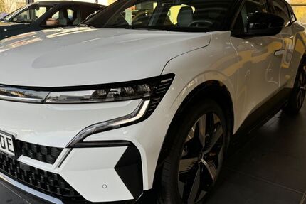 Renault Megane 9.900 km 38.990 € Bayreuth 95448