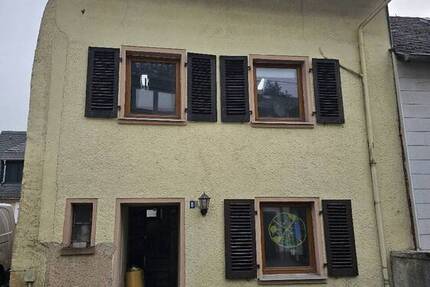 Haus Föhren - 4 Zimmer, 95 m&sup2;, 79.000&euro; | Angebot:25667029