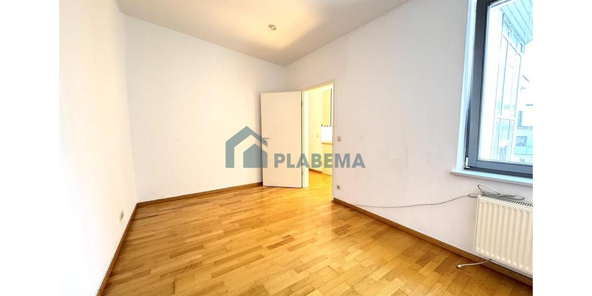 Dachgeschoßwohnung Schwerin - 2 Zimmer, 60 m&sup2;, 967&euro; | Angebot:26546391