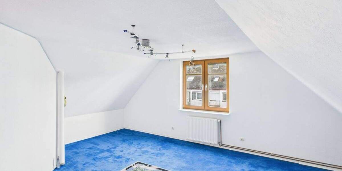 Reihenmittelhaus Bremerhaven Lehe - 6 Zimmer, 175 m&sup2;, 359.000&euro; | Angebot:25699419