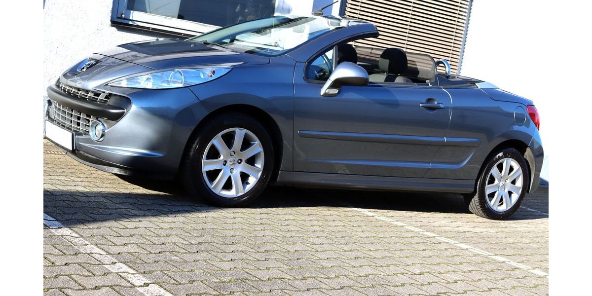 Peugeot 207 175.040 km 2.890 &euro; Bietigheim Bissingen 74321