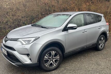 Toyota RAV 4 104.000 km 20.400 &euro; Landau 94405