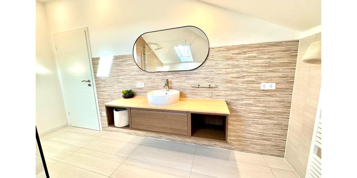 Dachgeschoßwohnung Graben-Neudorf Neudorf - 2.5 Zimmer, 80 m&sup2;, 1.230&euro; | Angebot:24441389