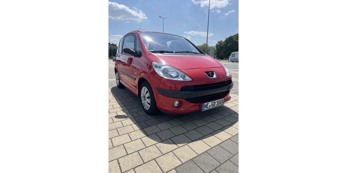 Peugeot 1007 119.000 km 1.499 &euro; Neuss 41460