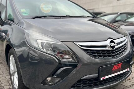 Opel Zafira 134.000 km 8.399 &euro; Greven 48268