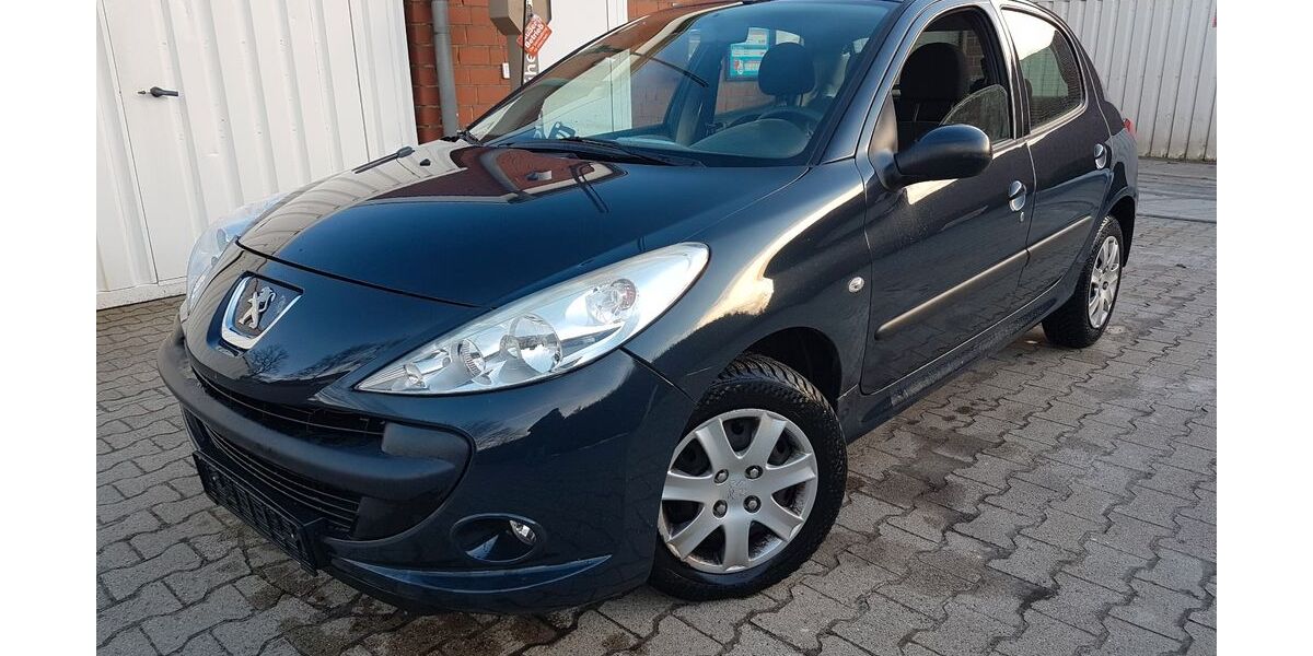 Peugeot 206 79.000 km 3.690 &euro; Westoverledingen 26810