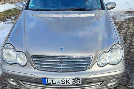 Mercedes-Benz C 220 257.730 km 2.490 &euro; Weil 86947