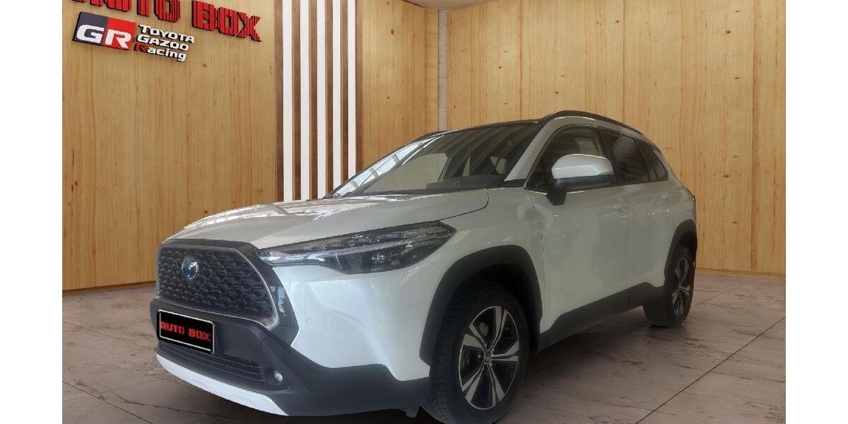 Toyota Corolla Cross 7.000 km 33.890 &euro; Bremerhaven 27580