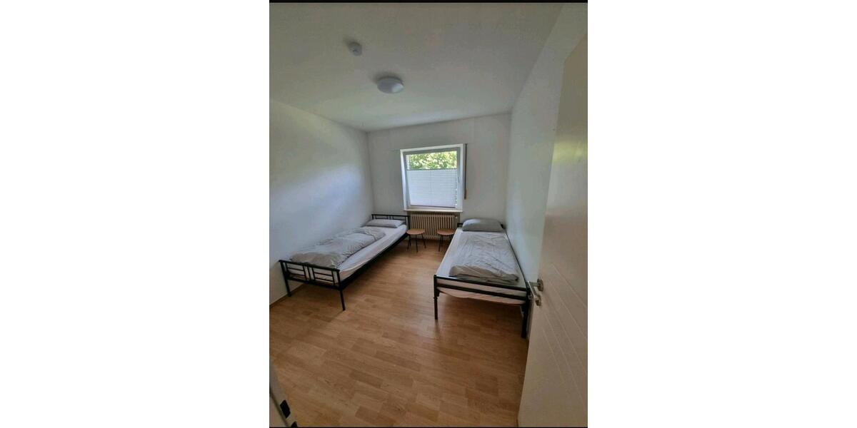 Bungalow Oldenburg Etzhorn - 4 Zimmer, 110 m&sup2;, 1.570&euro; | Angebot:25397218