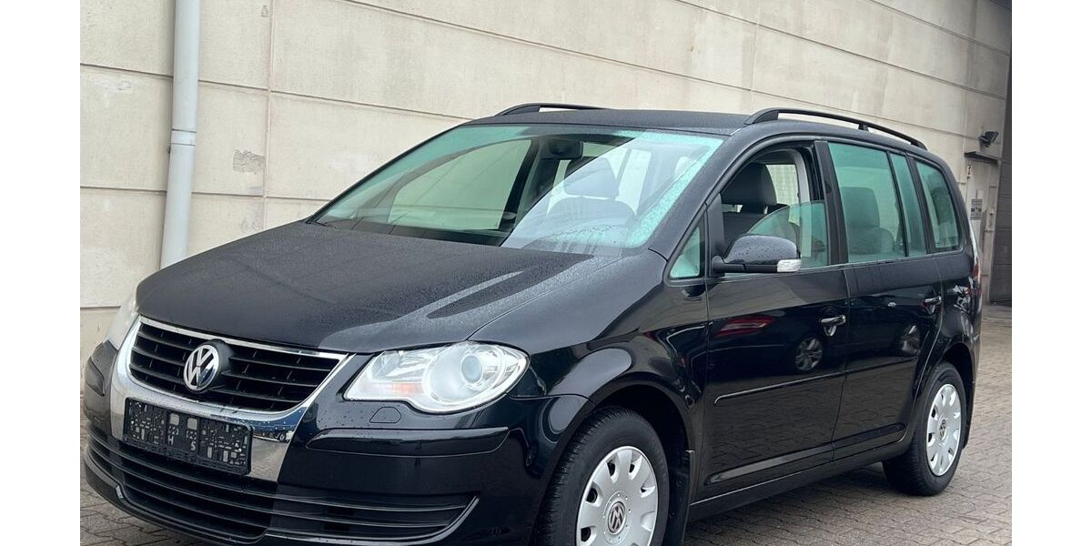 VW Touran 160.000 km 4.990 &euro; Weinheim 69469