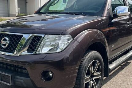 Nissan Navara 142.000 km 12.990 € Waldkraiburg 84478