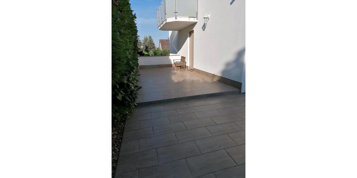 Einfamilienhaus mit Einliegerwohnung und Keller 10 zimmer