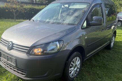 VW Caddy 115.379 km 11.200 &euro; Marktleugast 95352
