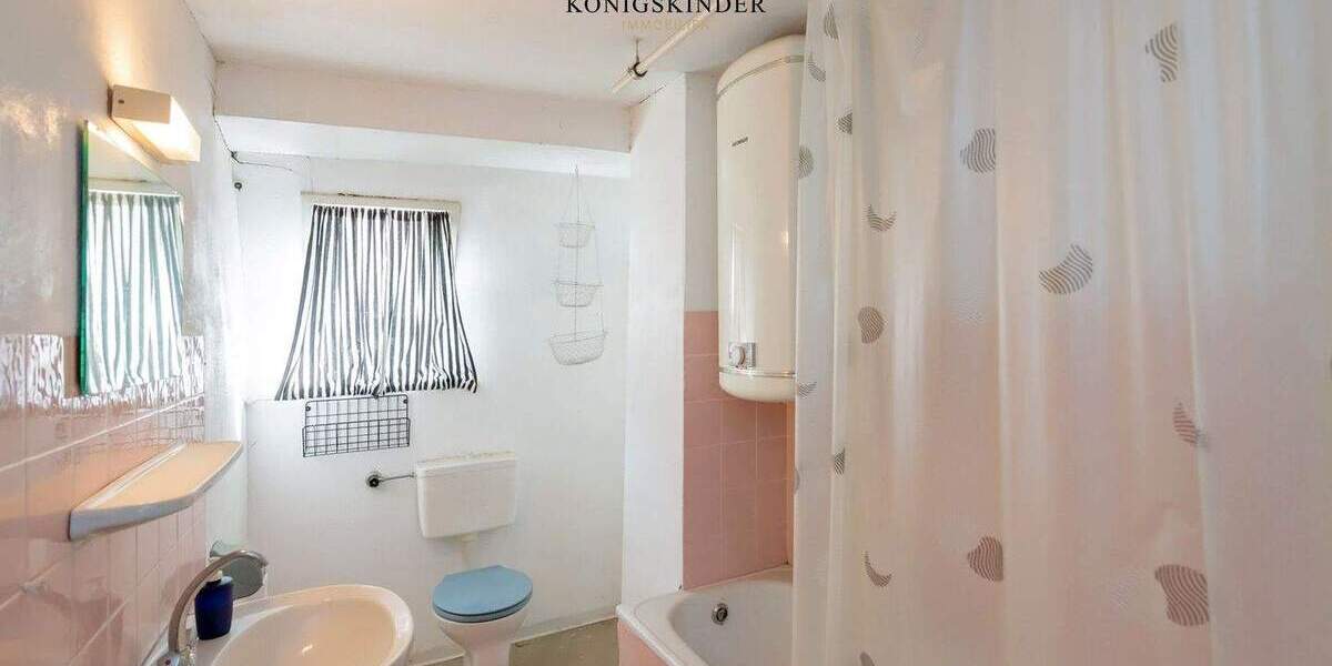 Mehrfamilienhaus, Wohnhaus Kernen im Remstal Stetten - 9 Zimmer, 300 m&sup2;, 399.000&euro; | Angebot:25771581