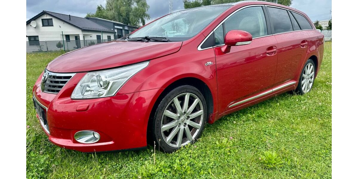 Toyota Avensis 250.590 km 3.000 &euro; Rostock 18147