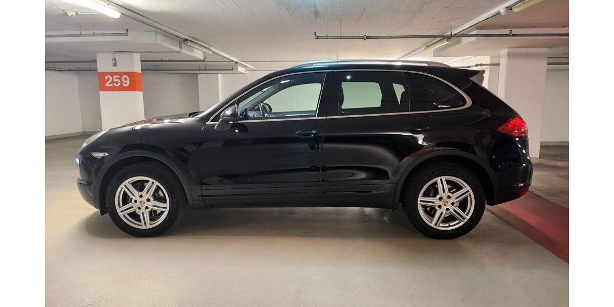 Porsche Cayenne 59.985 km 36.000 &euro; Fellbach 70734