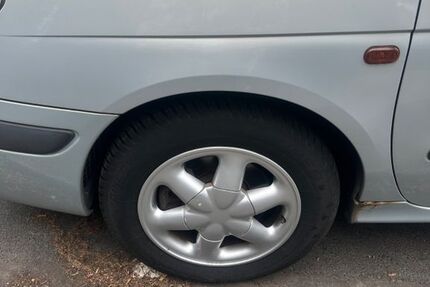 Renault Scenic 220.000 km 1.000 &euro; Köln 50739