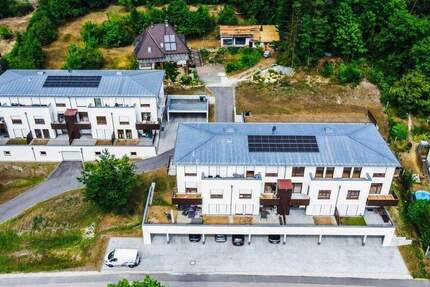 Wohnung Burglengenfeld Augustenhof - 3 Zimmer, 81 m&sup2;, 866&euro; | Angebot:25626866