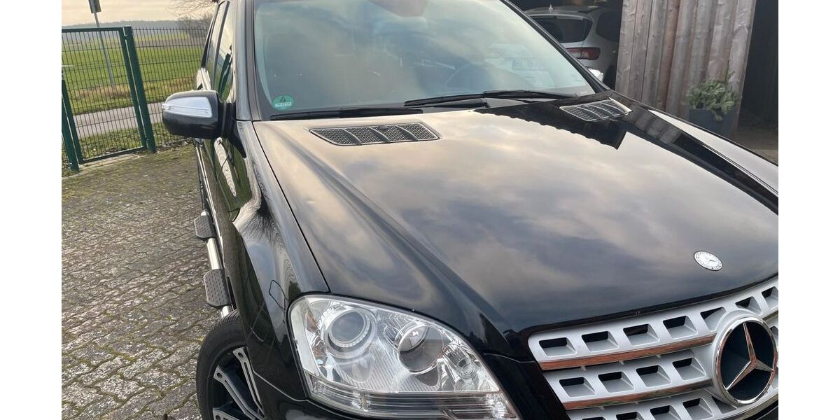 Mercedes-Benz ML 350 330.000 km 10.999 &euro; Boitin 18249