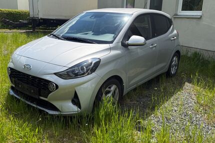 Hyundai i10 24.863 km 11.500 &euro; Geroldsgrün 95179