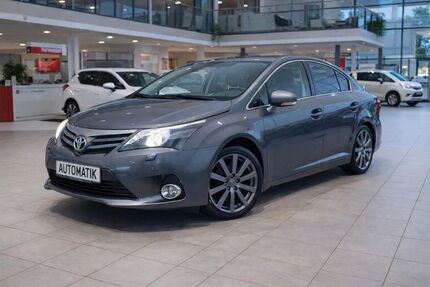 Toyota Avensis 165.720 km 9.800 &euro; Rostock 18147