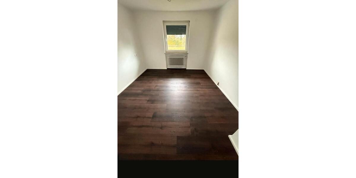Erdgeschoßwohnung Ehingen (Donau) - 4 Zimmer, 78 m&sup2;, 1.200&euro; | Angebot:26285283