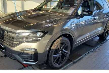 VW Touareg 19.251 km 60.980 &euro; Hanau 63452