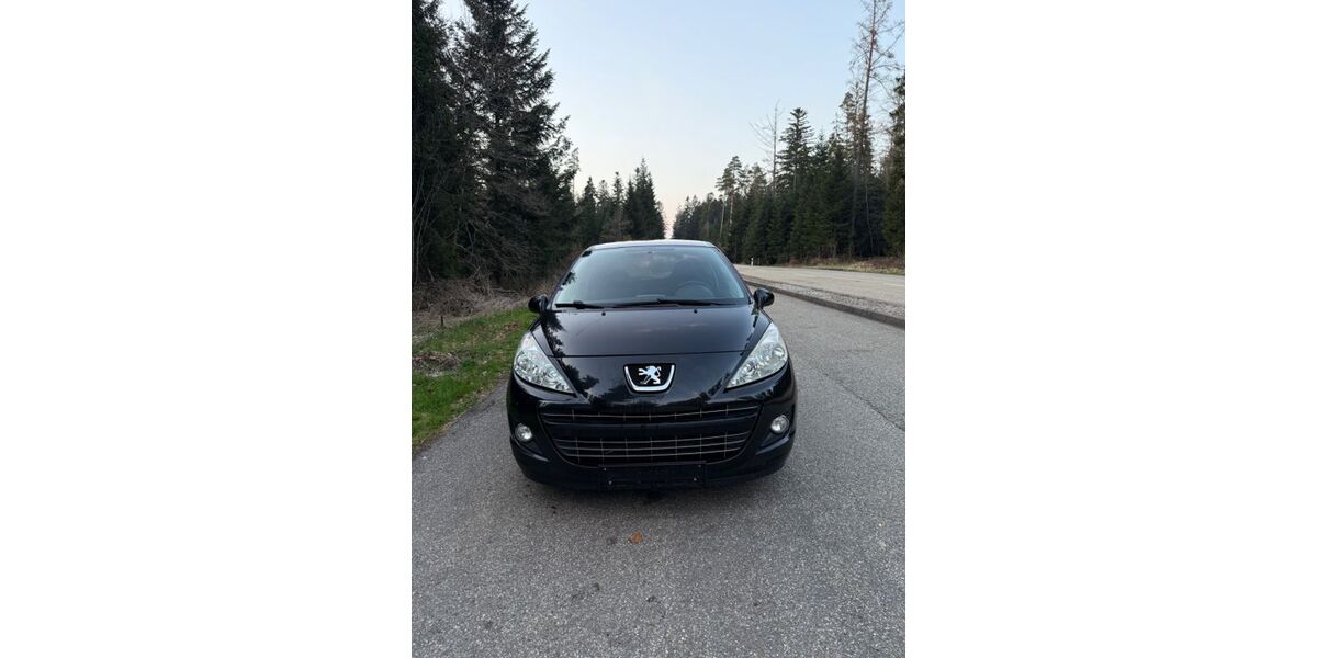 Peugeot 207 160.000 km 6.200 &euro; Dornstetten 72280