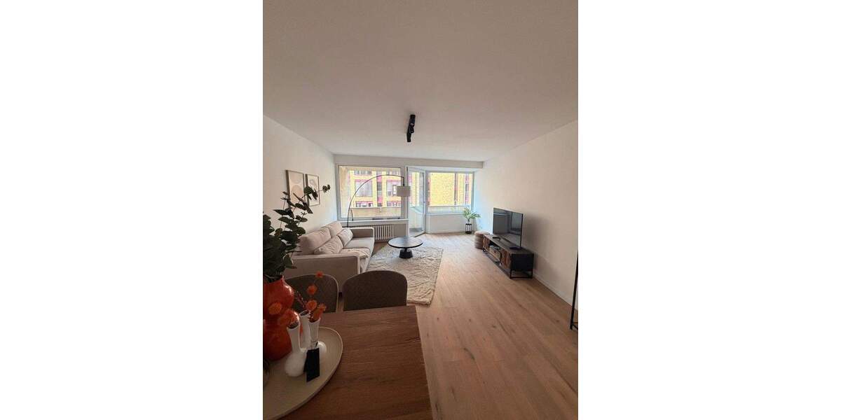 Etagenwohnung Köln Altstadt-Nord - 2 Zimmer, 59 m&sup2;, 1.405&euro; | Angebot:25399556