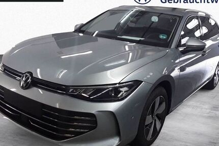 VW Passat Variant 13.600 km 33.930 &euro; Feldkirchen/Westerham 83620
