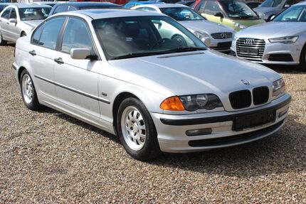 BMW 320 320.000 km 1.990 &euro; Paderborn 33106