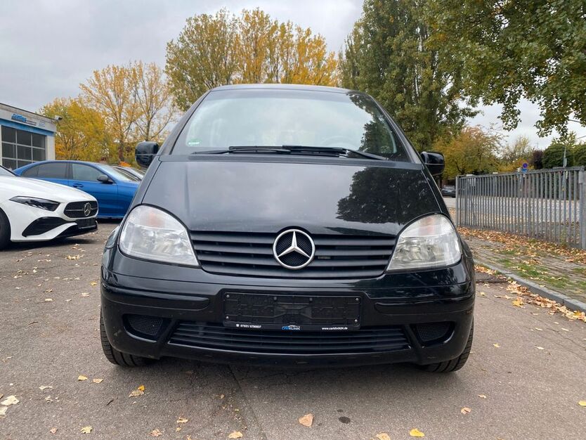 Mercedes-Benz Vaneo 174.000 km 4.900 € Sindelfingen 71065