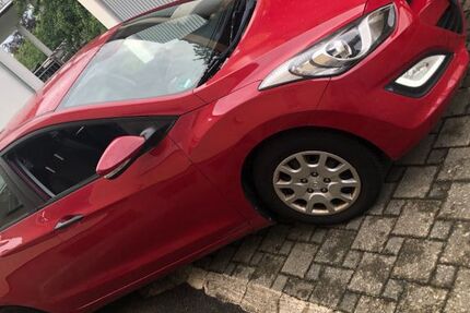 Hyundai i30 71.000 km 6.600 &euro; Villingen-Schwenningen 78056
