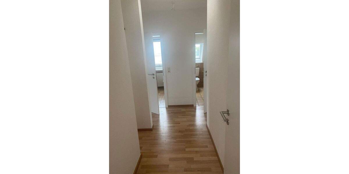 Helle 3-Zimmer-Wohnung in zentraler Lage inkl. Garage - Blumenthal - WG-geeignet 3 zimmer