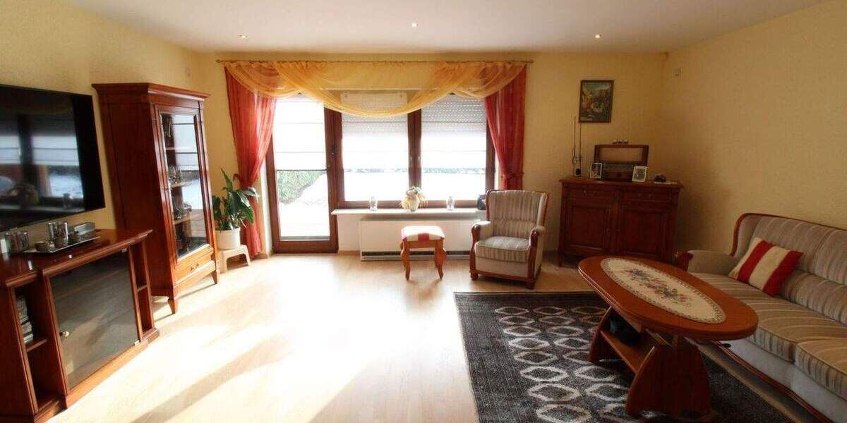 Einfamilienhaus Karlsbad Langensteinbach - 5 Zimmer, 550.000&euro; | Angebot:24972759