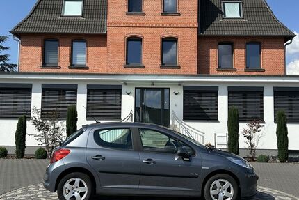 Peugeot 207 183.000 km 950 &euro; Rotenburg Lispenhausen 36199