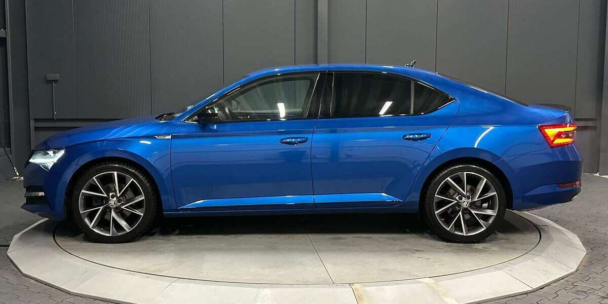 Skoda Superb 83.000 km 30.890 &euro; Helmstedt 38350