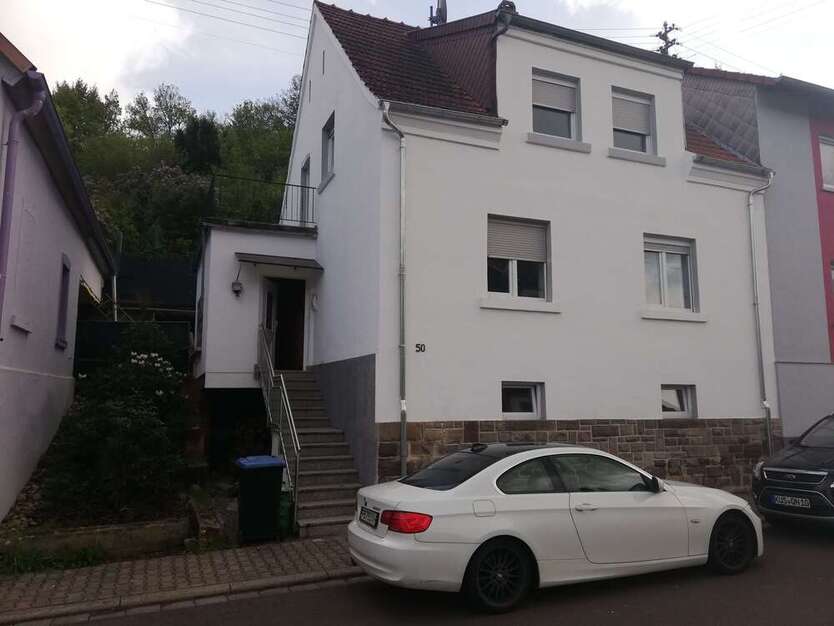 Haus zum Kaufen in Reipoltskirchen 89.000 € 110 m²