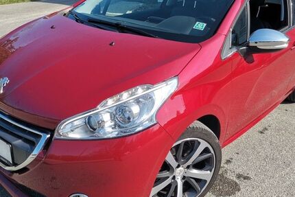 Peugeot 208 102.700 km 6.699 &euro; Fürth 90762