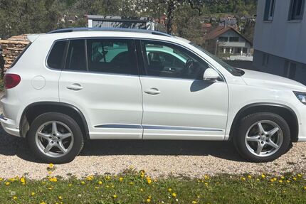 VW Tiguan 174.000 km 12.500 &euro; Rottenburg 72108