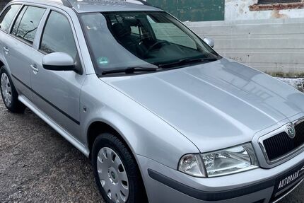 Skoda Octavia 139.000 km 4.950 &euro; Bielefeld 33617