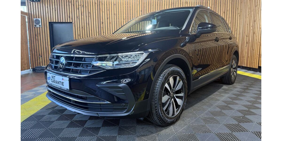 VW Tiguan 24.347 km 30.990 &euro; Leer 26789