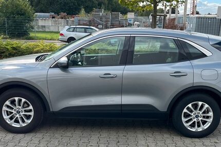 Ford Kuga 36.996 km 21.500 € Hörstel 48477