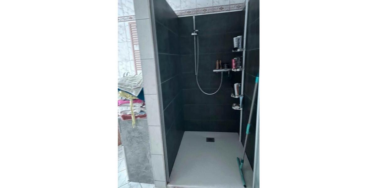 Einfamilienhaus Naila - 7 Zimmer, 798 m&sup2;, 259.000&euro; | Angebot:27137873