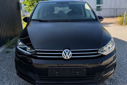 VW Touran 163.000 km 14.499 &euro; Sindelfingen 71069